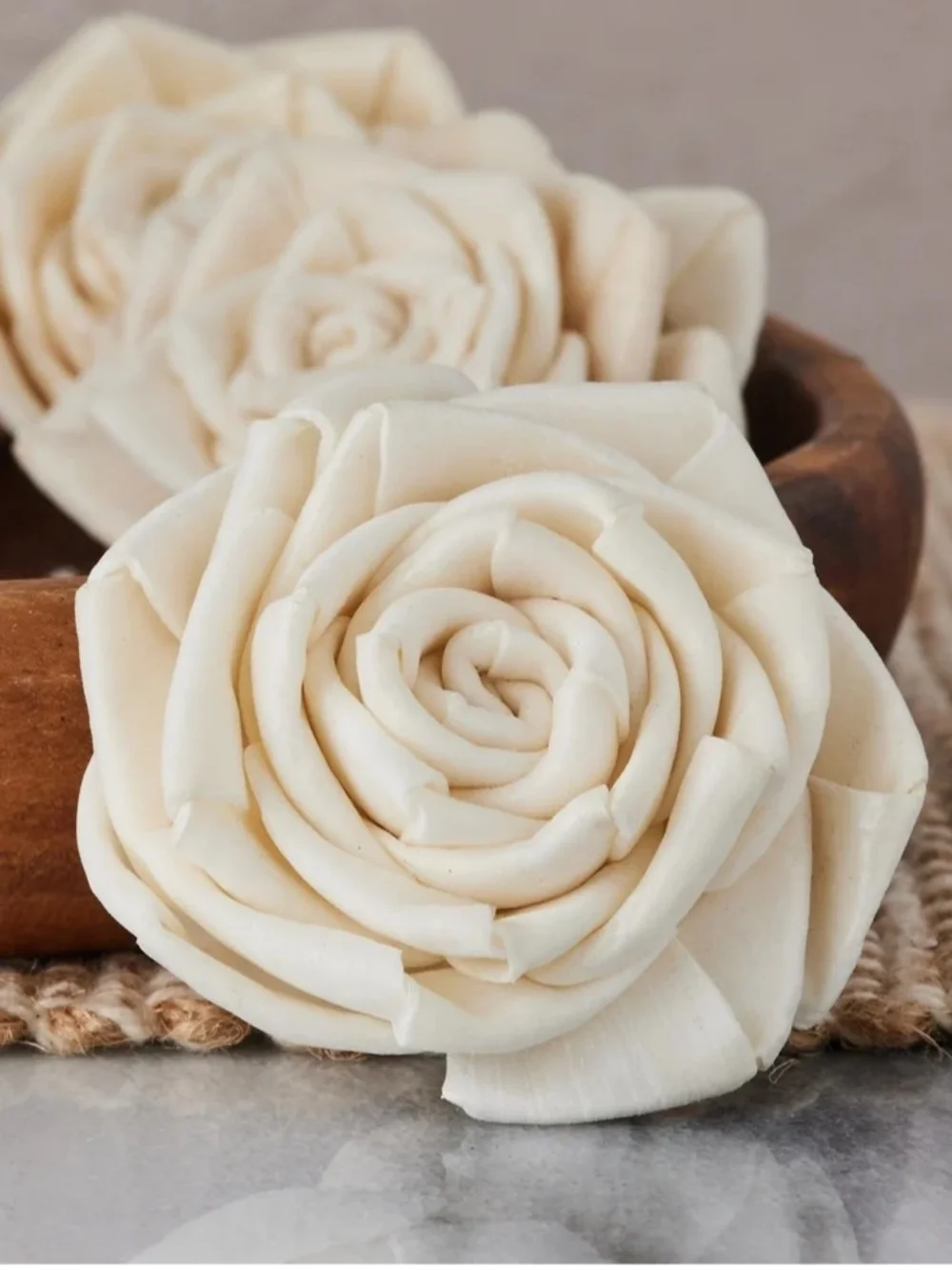 Roses Assorted Sizes Sola Wood Flowers - Set of 125